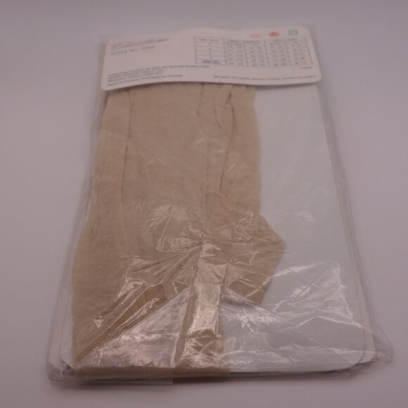 Vintage Chatelaine Style No 8890 Made in Canada Lycra Spandex Size B Pantyhose - Picture 9 of 15